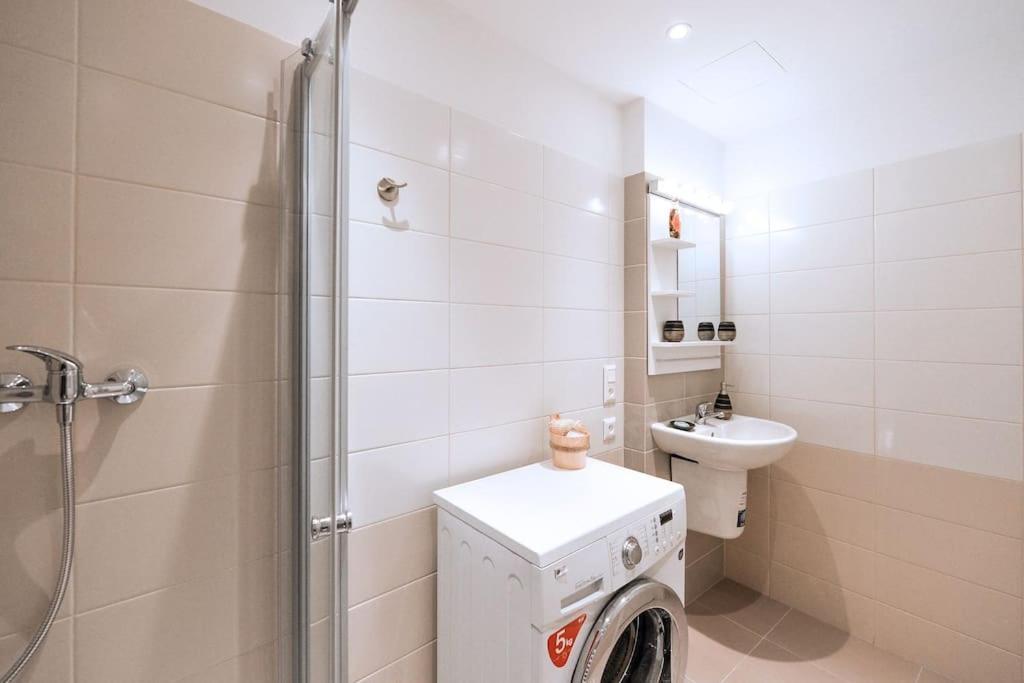 Oli Apartment ปราก ภายนอก รูปภาพ